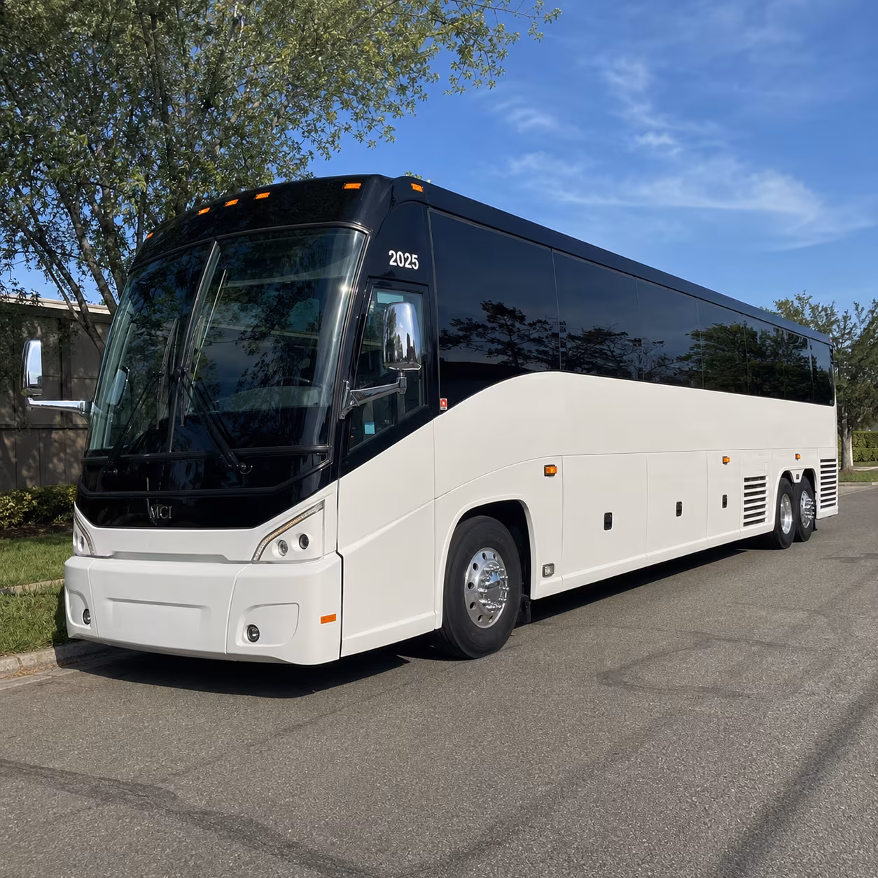 retreat shuttles to mount magazine eureka springs and the ozarks