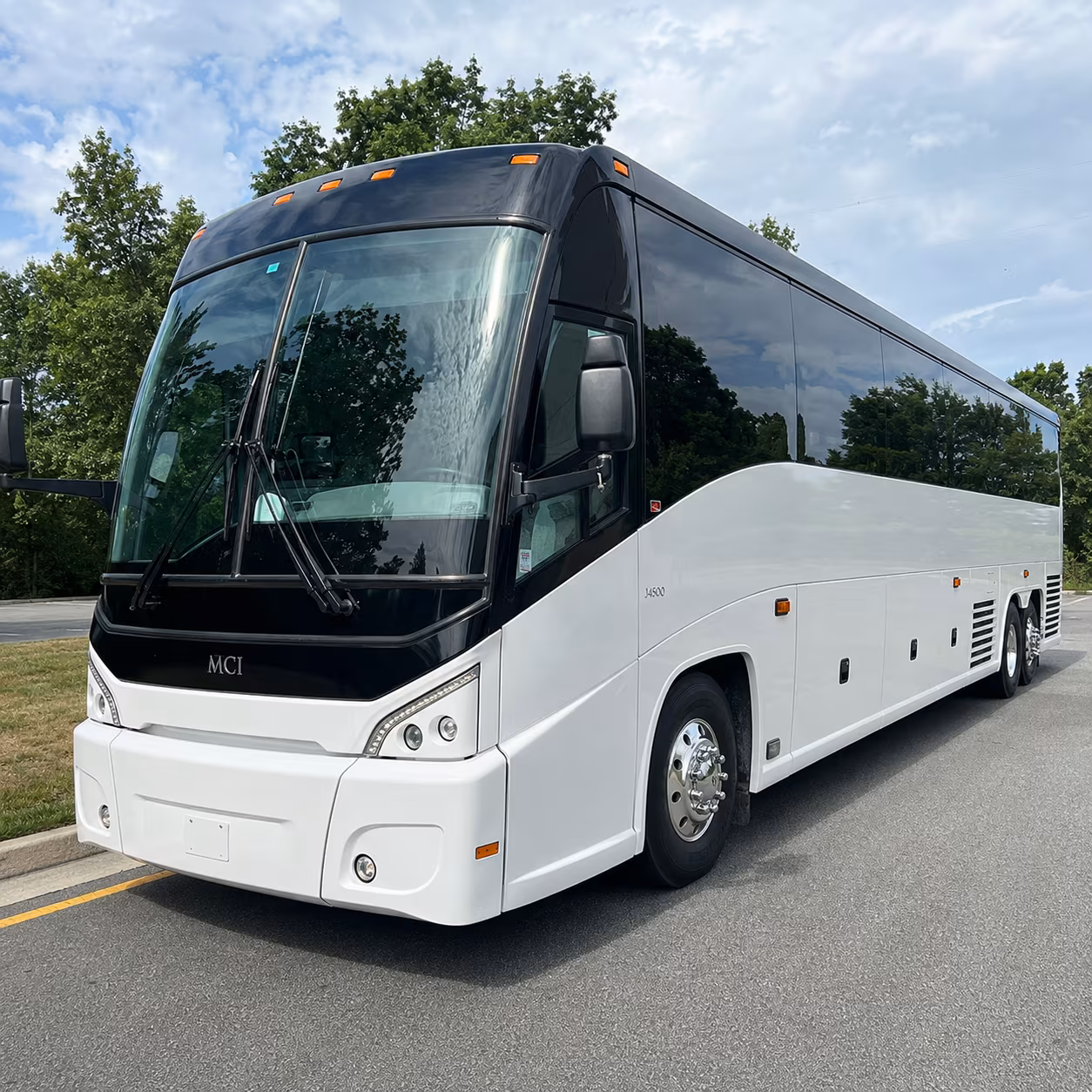 riverfront amphitheater summer shows made easy with a bus